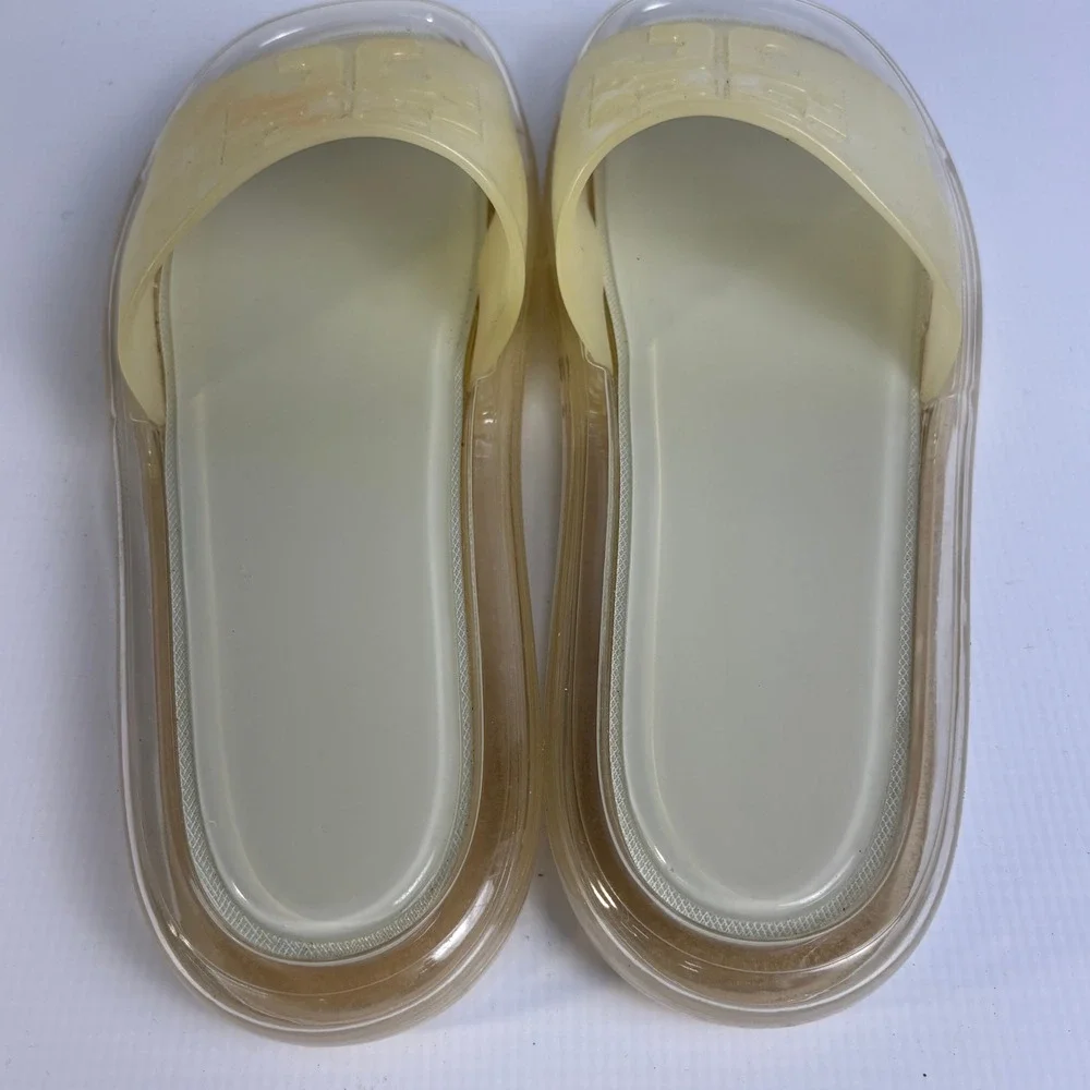 Tory Burch brand tory